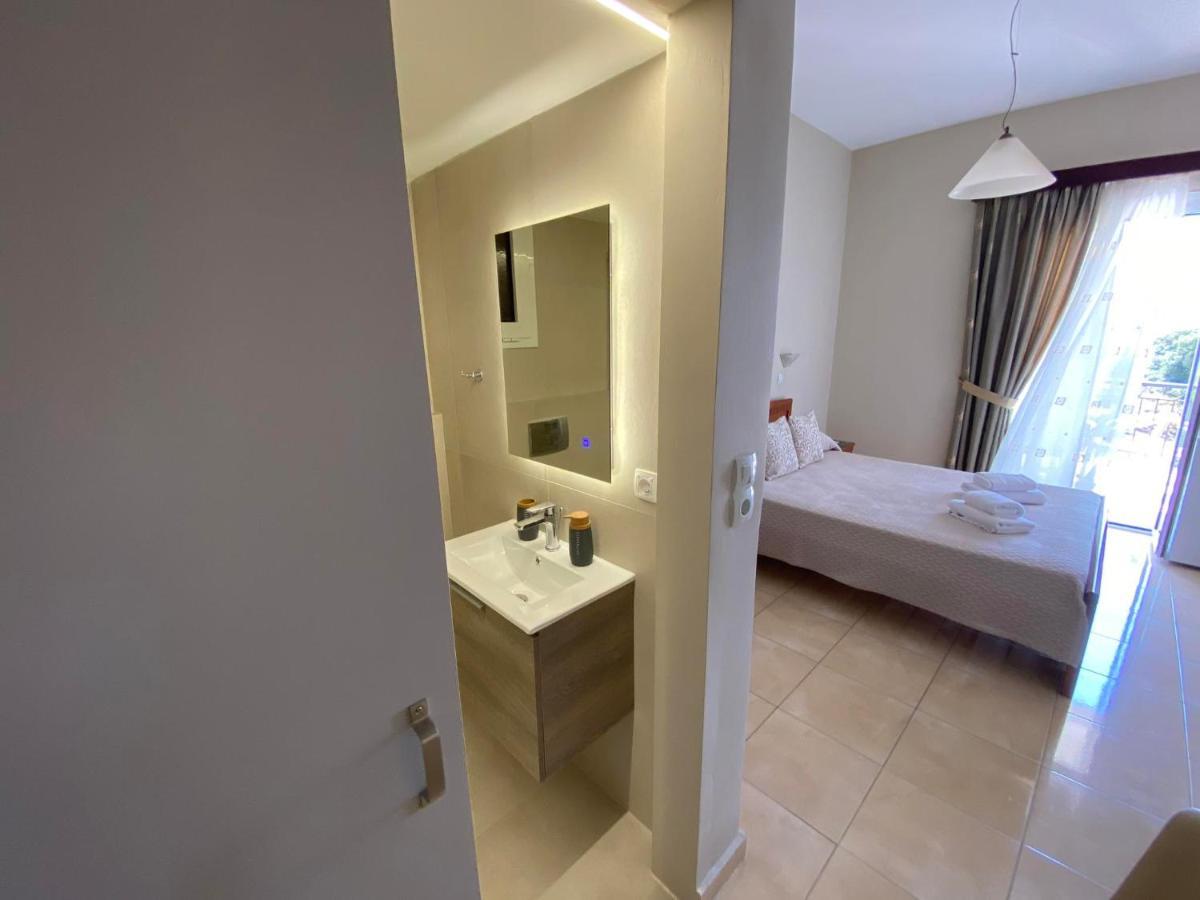 Hotel Pavlos - Studios Tolón Dış mekan fotoğraf